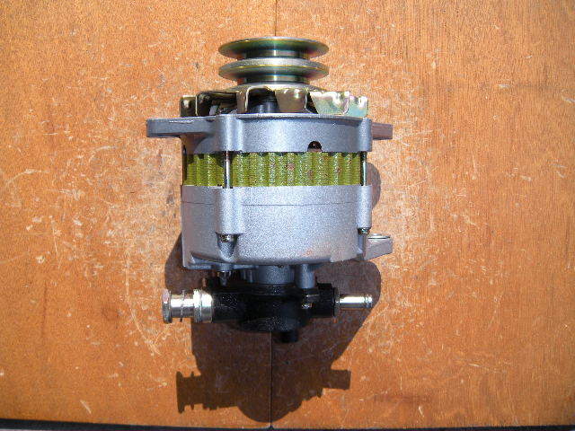 キャラバン、E23/E24、アトラス、F22/TDエンジン用オルタネーター(ダイナモ)リビルト品 LR170-408,LR160-427,23100-02N18,23100-02N17拍卖