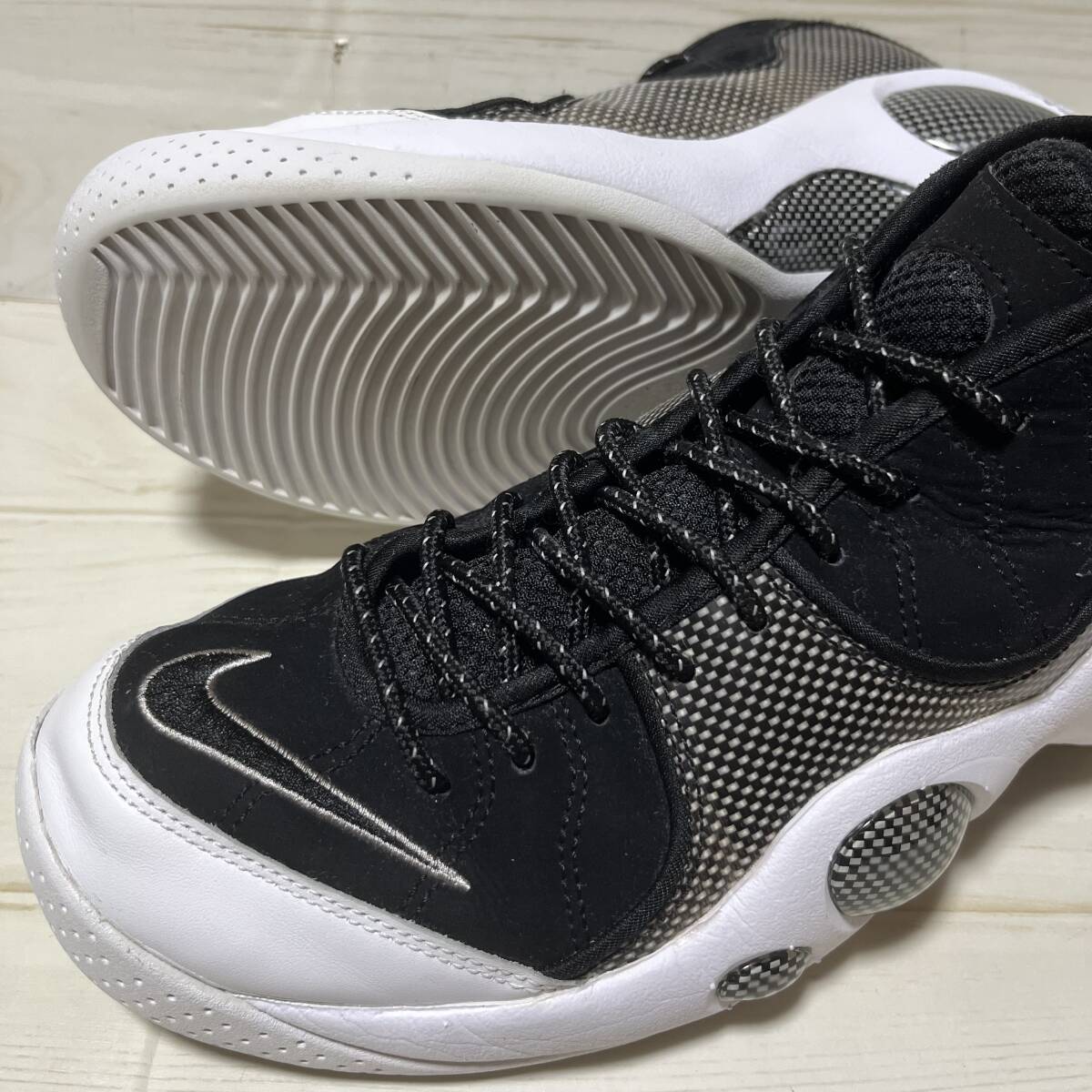 NIKE AIR ZOOM FLIGHT 95 ナイキ ズームフライト 95 DM0523 001 黒×白 US9.5 / 27.5cm 美品拍卖