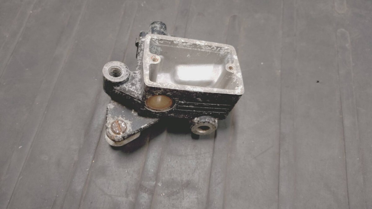 HONDA CBX550 純正マスターシリンダー OHベース / 旧車 ホンダ拍卖