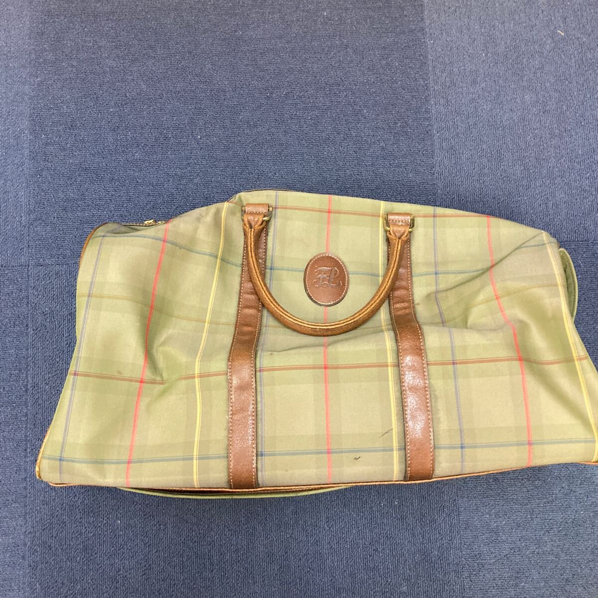 36810-19 0627Y フェザーランド feather rand ボストンバッグ カーキ系 拍卖
