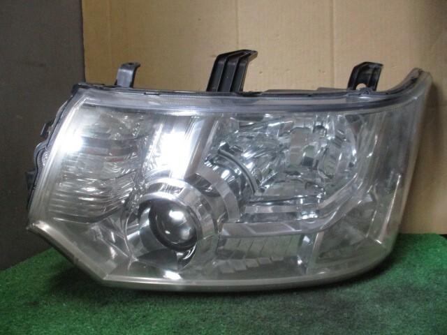 デリカD:5 CV5W ヘッドランプ ヘッドライト 左側拍卖