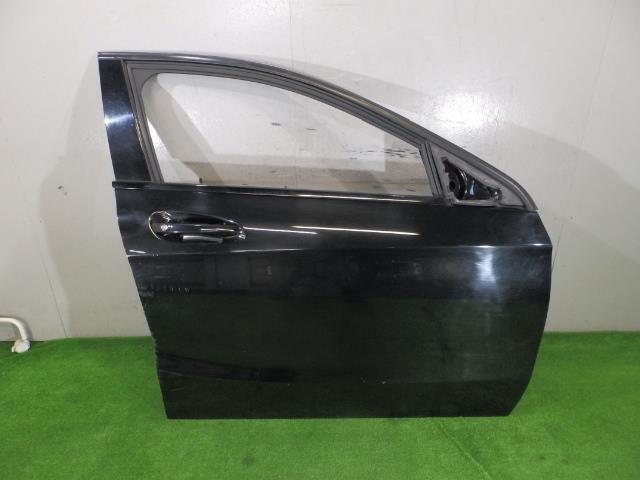 ベンツ Aクラス W176 DBA-176042 右フロントドア 270 250675拍卖