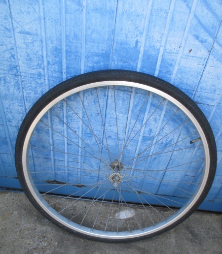 26インチ自転車前輪 (アルミリム・ タイヤ・チュ-プセット)  (上5-8)拍卖