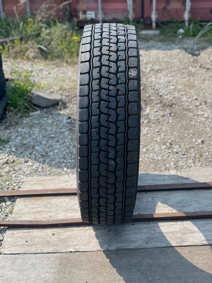 3495 ブリヂストン 275/80R22.5 新古タイヤ 1本拍卖