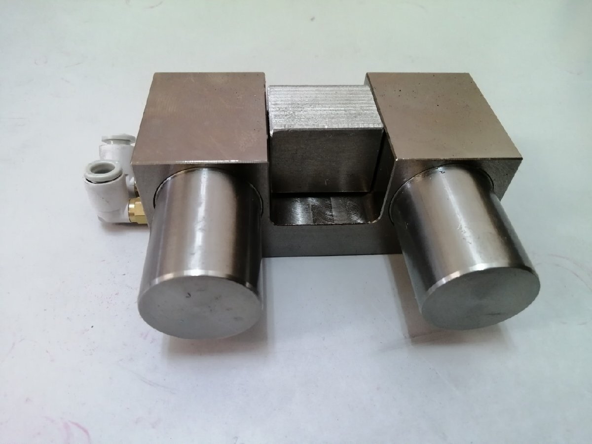 01187 鍋屋バイテック リニアクランパ・ズィー MKS-2501-A-04拍卖