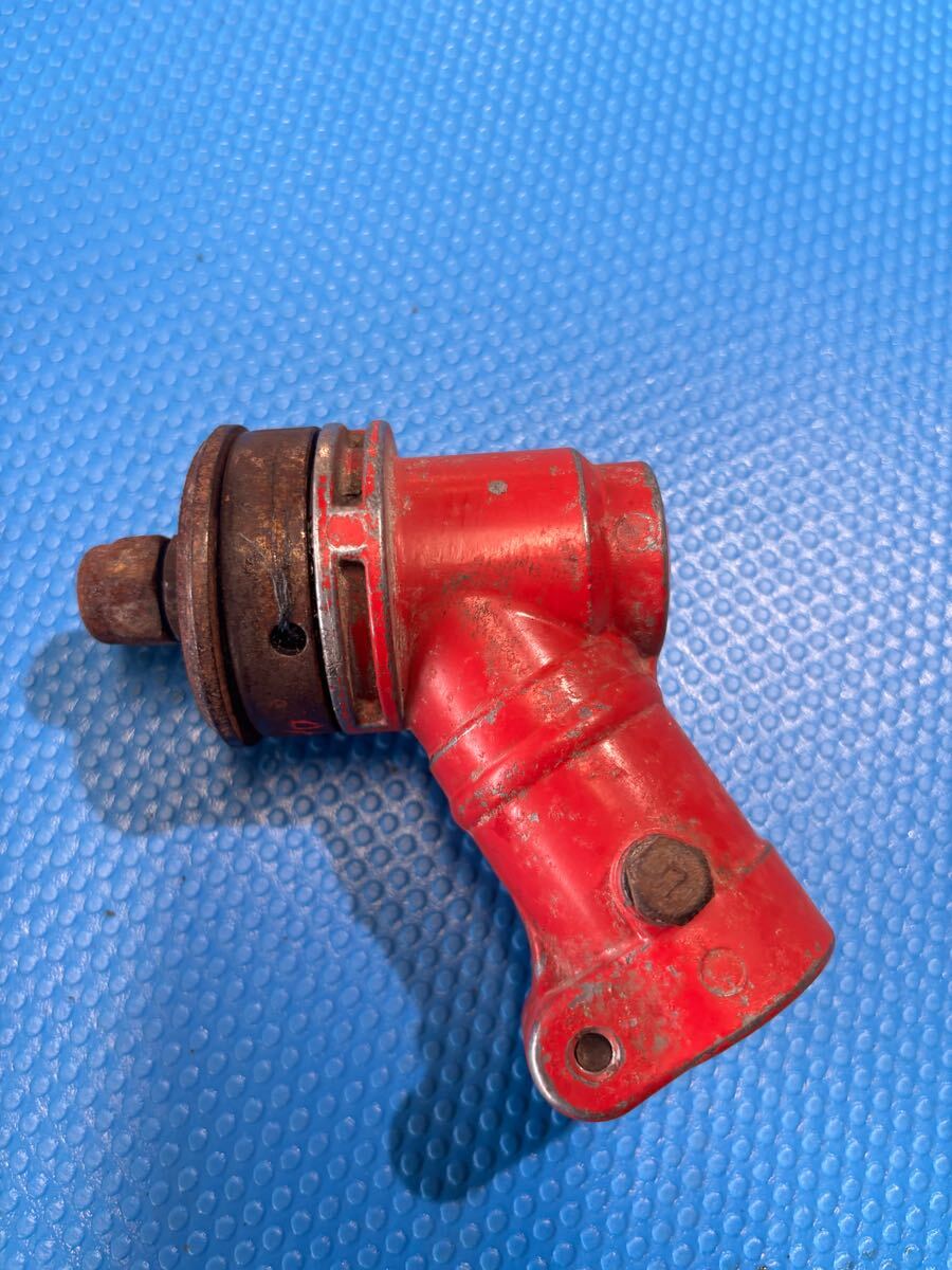 草刈機刈払機 部品パーツ ヘッドギア/ヤ ギヤ/アケースベベルギア/ヤ パイプ径28mm ギア歯数11山 シャフト径10mm ロビンNB40/NB04拍卖