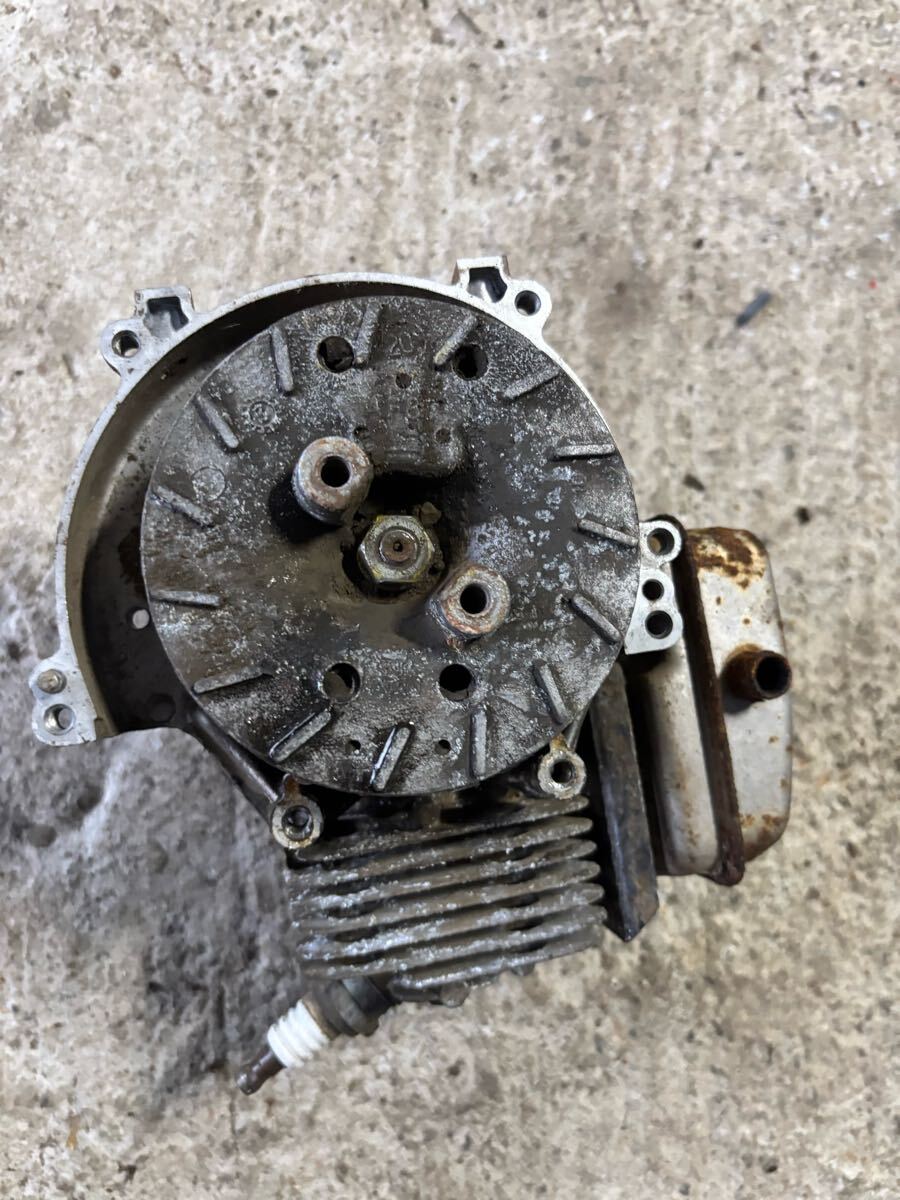 草刈機 刈払機 部品パーツ エンジン 圧縮あり 部品取り ジャンク取扱 共立 RME26 拍卖