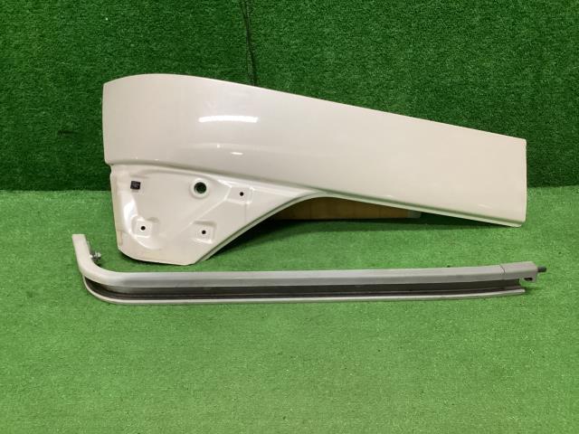 フリードスパイク DBA-GB3 その他 外装部品 G ジャストセレクション 5人 NH624P スライドレールカバー左拍卖