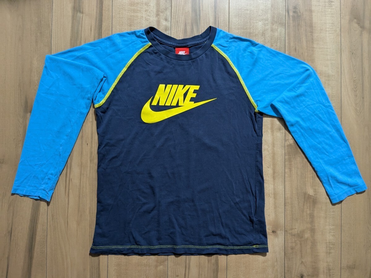 【古着:送料無料】ナイキ(NIKE)ロングTシャツ 子供用サイズ155cm チェスト75cm拍卖