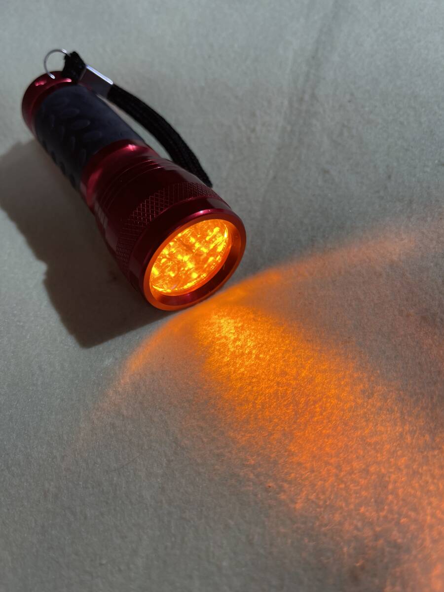 【新品未使用】14-LED フラッシュライト オレンジ発色 20本セット拍卖