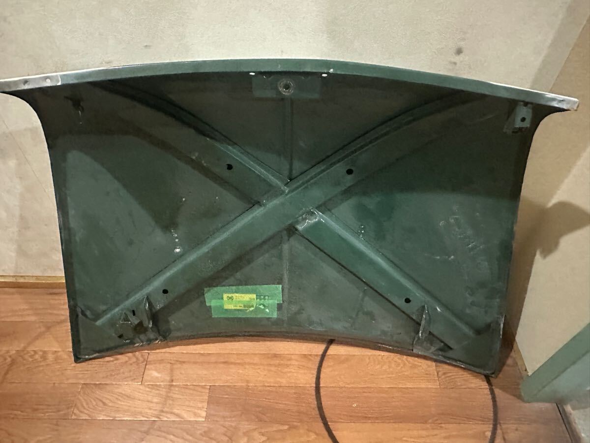 クラシックローバーミニ用 mk1 当時物 ボンネットパネルASSY 元々錆腐食無し ステー、キャッチ付のセット拍卖