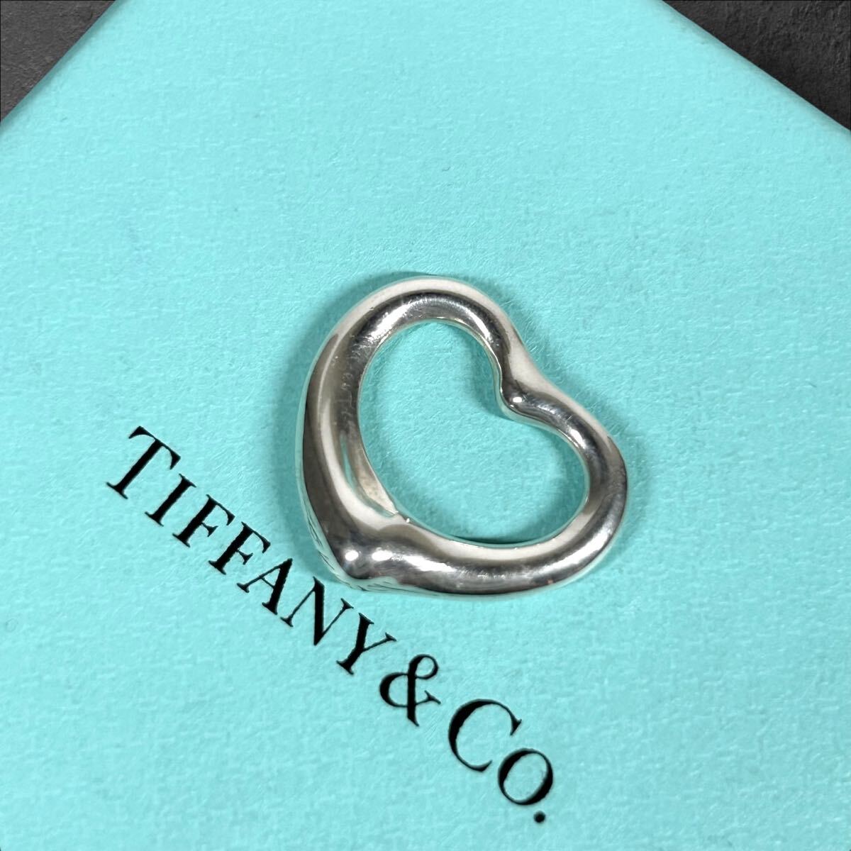【ティファニー】基準内 TIFFANY&Co. ペンダント オープンハート ラージサイズ 幅2.1cm ネックレストップ アクセサリー 女性用 レディース拍卖