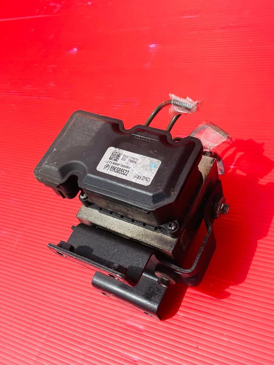 キャンター SKG-FBA20 ABSアクチュエーター 4P10 F1 MK585522中古拍卖