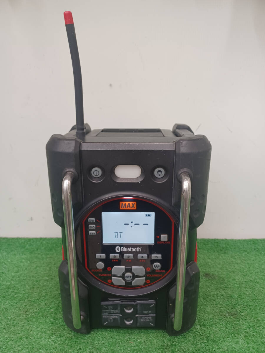 【中古品】MAX(マックス) 14.4v充電式オーディオ タフディオ(Bluetooth対応・ラジオ) AJ-RD431 電動工具/IT49F7HLQNP8拍卖