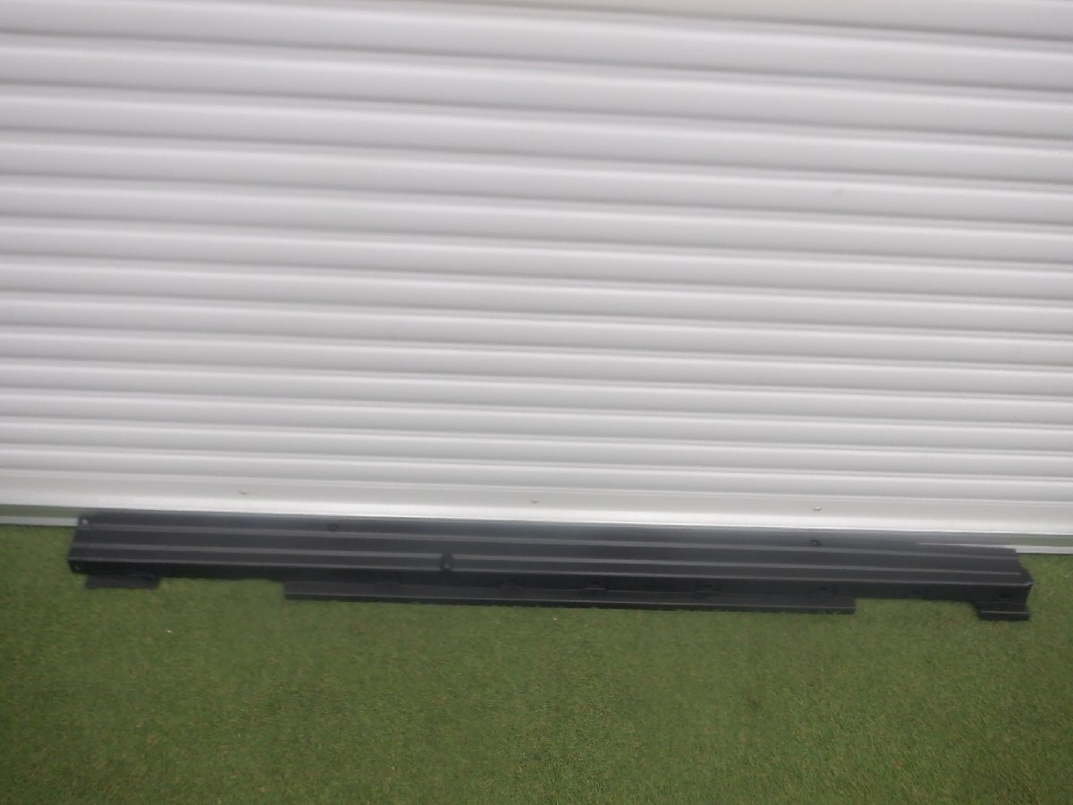 トヨタ純正 車種不明 サイドステップ サイドスカート 右側 運転席 75850-30490 m-25-6-499拍卖