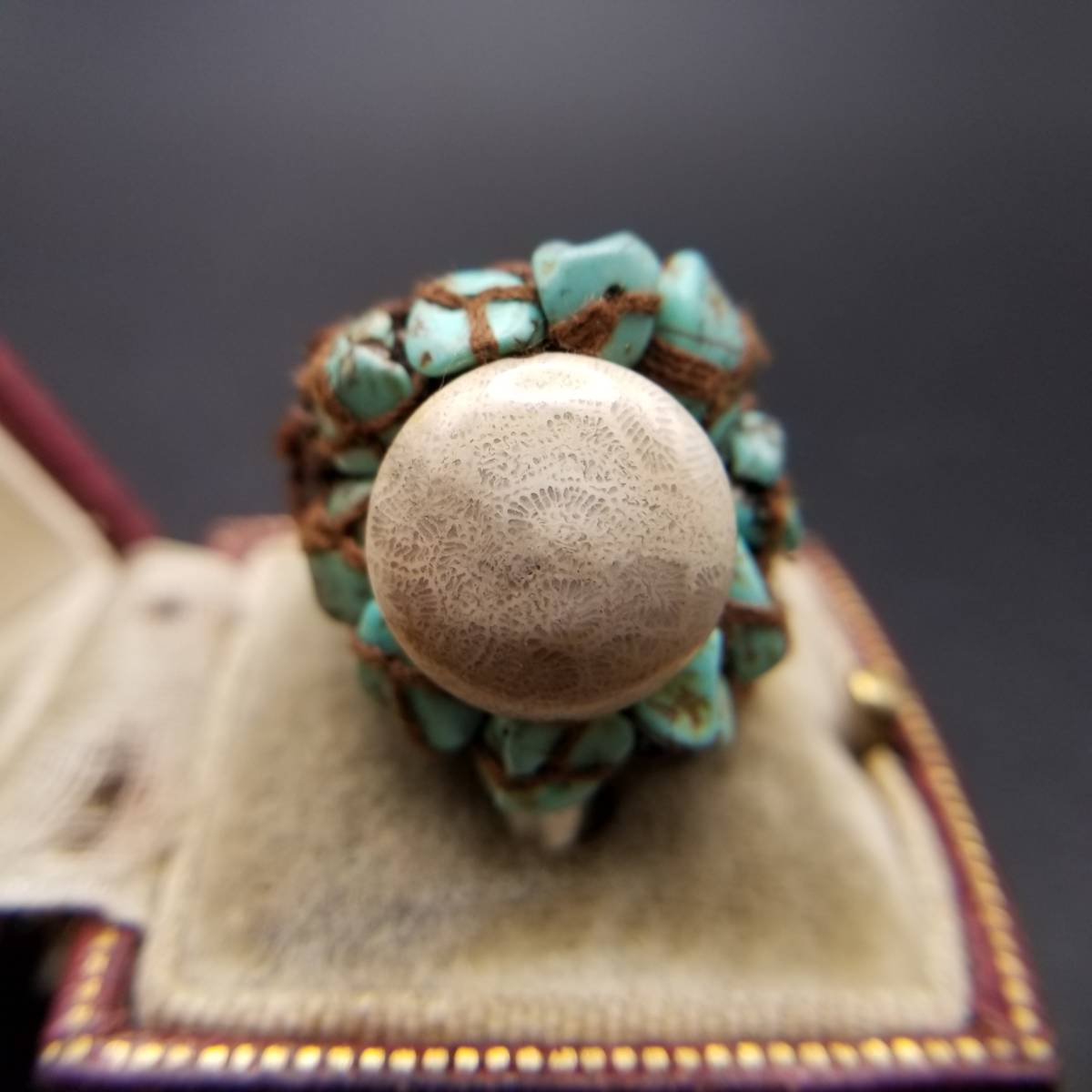 ホワイト系 ブルー ストーン アジアン 麻縄 ロープ アーム ビンテージ リング 指輪 昭和レトロ コスチューム ジュエリー 輸入 7Y-C拍卖