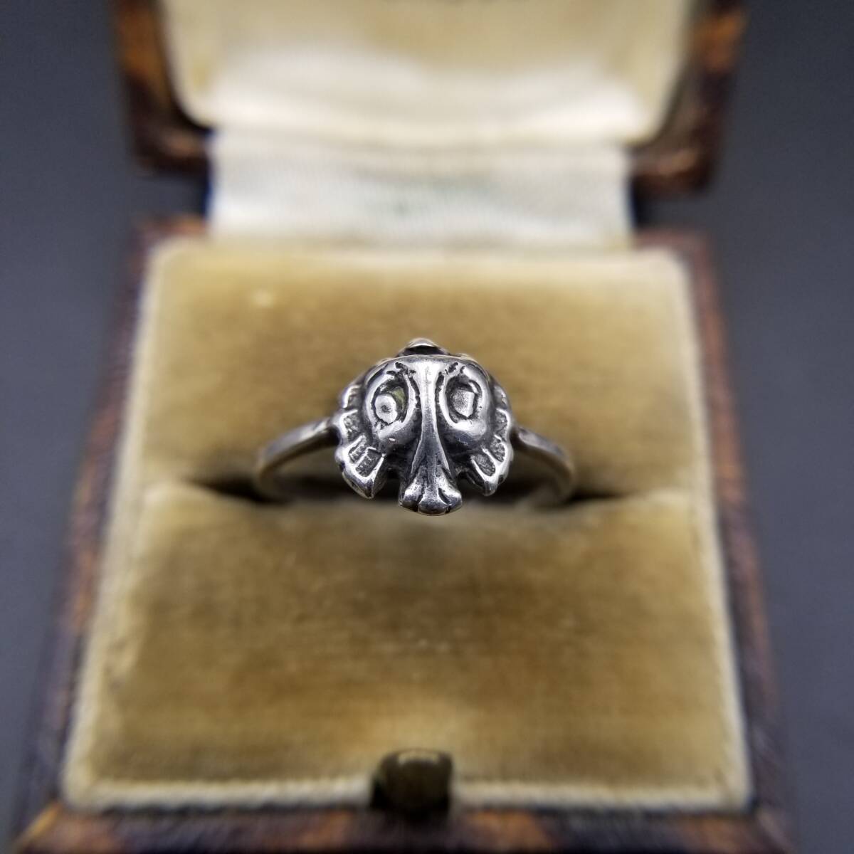 ゾウの顔 フェイス アニマルモチーフ 925 シルバー ヴィンテージ リング 銀 指輪 エスニック調 シンプル 華奢 トライバル Y23-G拍卖