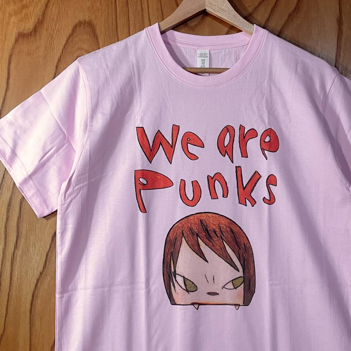奈良美智 We are Punks 半袖 Tシャツ nara yoshitomo アート ロック パンク 美術 ミュージック ユニセックス 男女兼用 ピンク拍卖