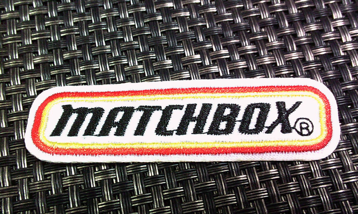 小型《S白赤黄MB車》◆新品未使用 MATCHBOX マッチボックス アメリカ  イギリス 玩具 ミニカー 刺繍ワッペン◆自動車 モータースポーツ拍卖