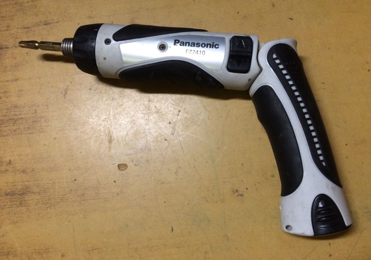 FF194 Panasonic スティック型充電式ドリルドライバー EZ7410XB1 1.5Ahバッテリ1個付 電動工具 大工道具 動作OK/60拍卖