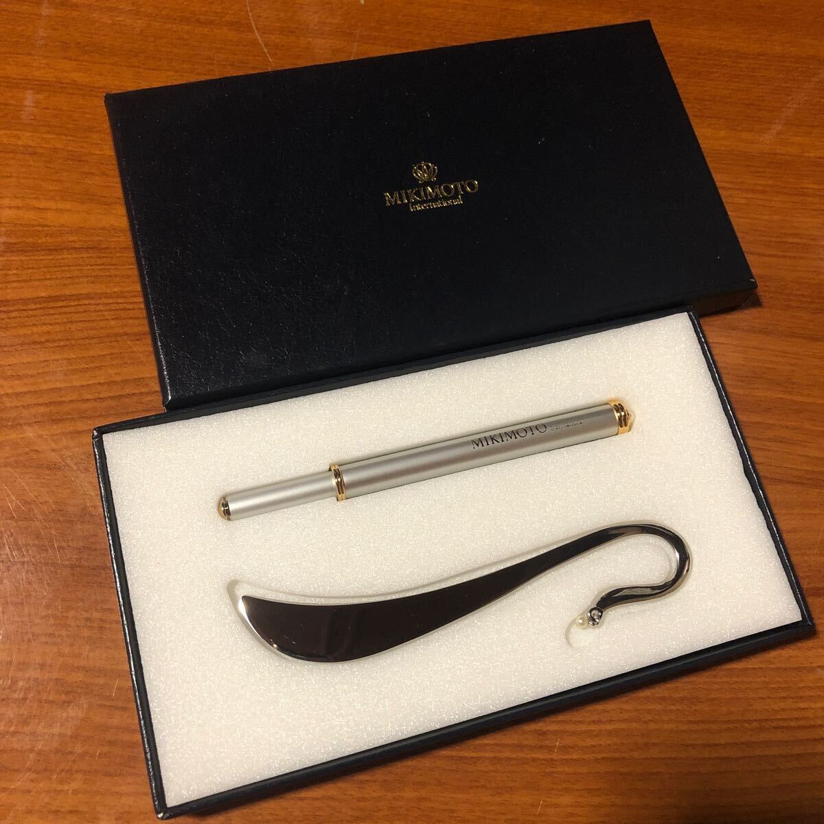 〈送料無料〉ミキモト ボールペン 真珠 パール しおり 栞 ブックマーク ブックマーカー 替芯可能拍卖
