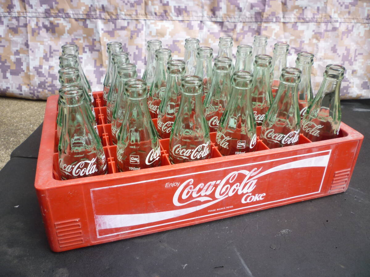Coca-Cola コカ・コーラ 190ml 空き瓶 24本 プラケース入り/昭和レトロ クレート SANYO 山陽拍卖