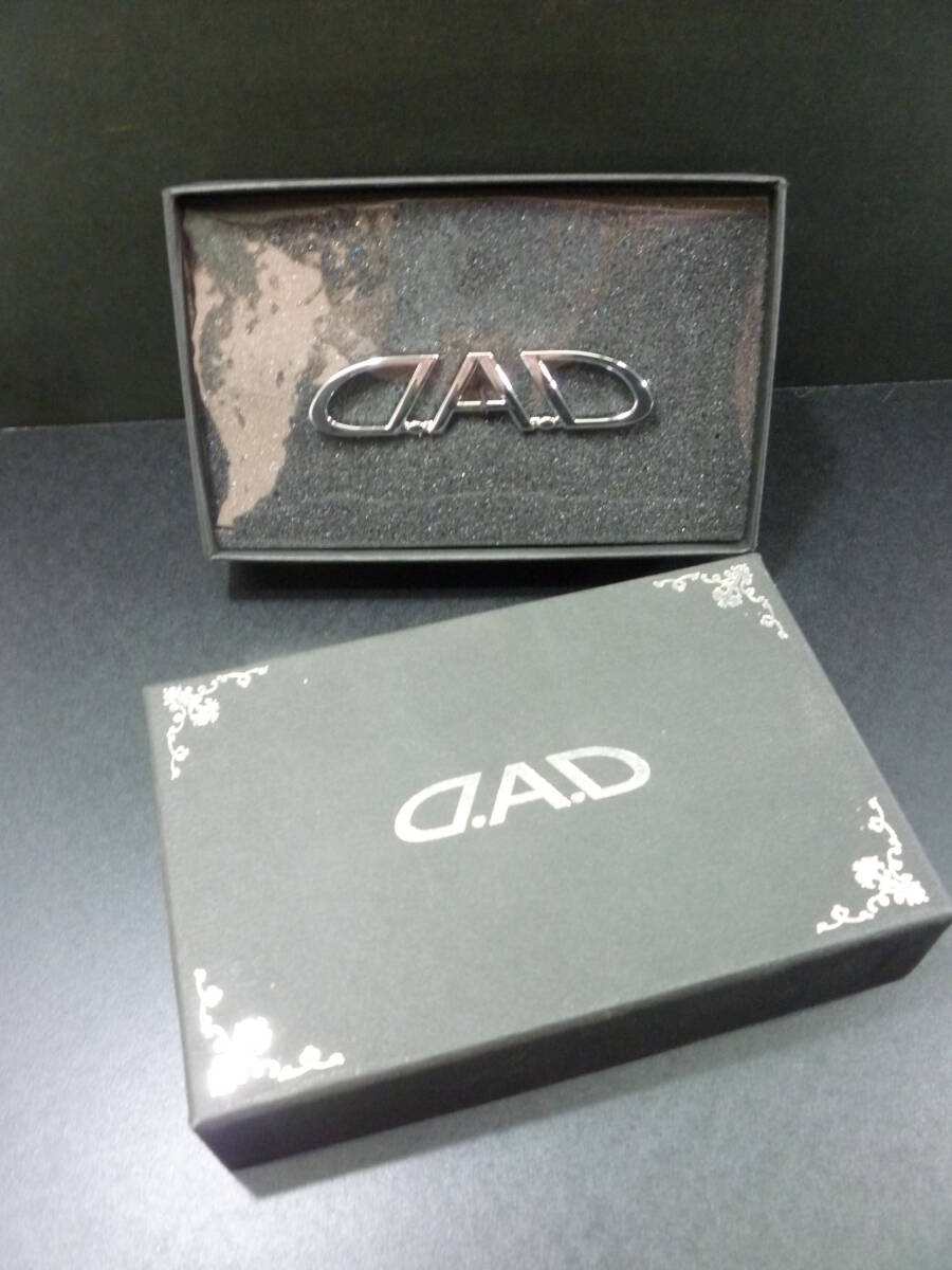 ②当時物 入手困難品 DAD ギャルソン 3D D.A.D エンブレム クローム Mサイズ(17㎜×68㎜)新品未使用 生産終了品 未使用 平成拍卖