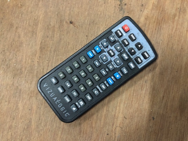 キャデラック★エスカレードEXTにて使用★VIZUALOGICヘッドレストモニター用リモコンPIN:07-0205-000★ESCALADE部品取り車★★ESV拍卖