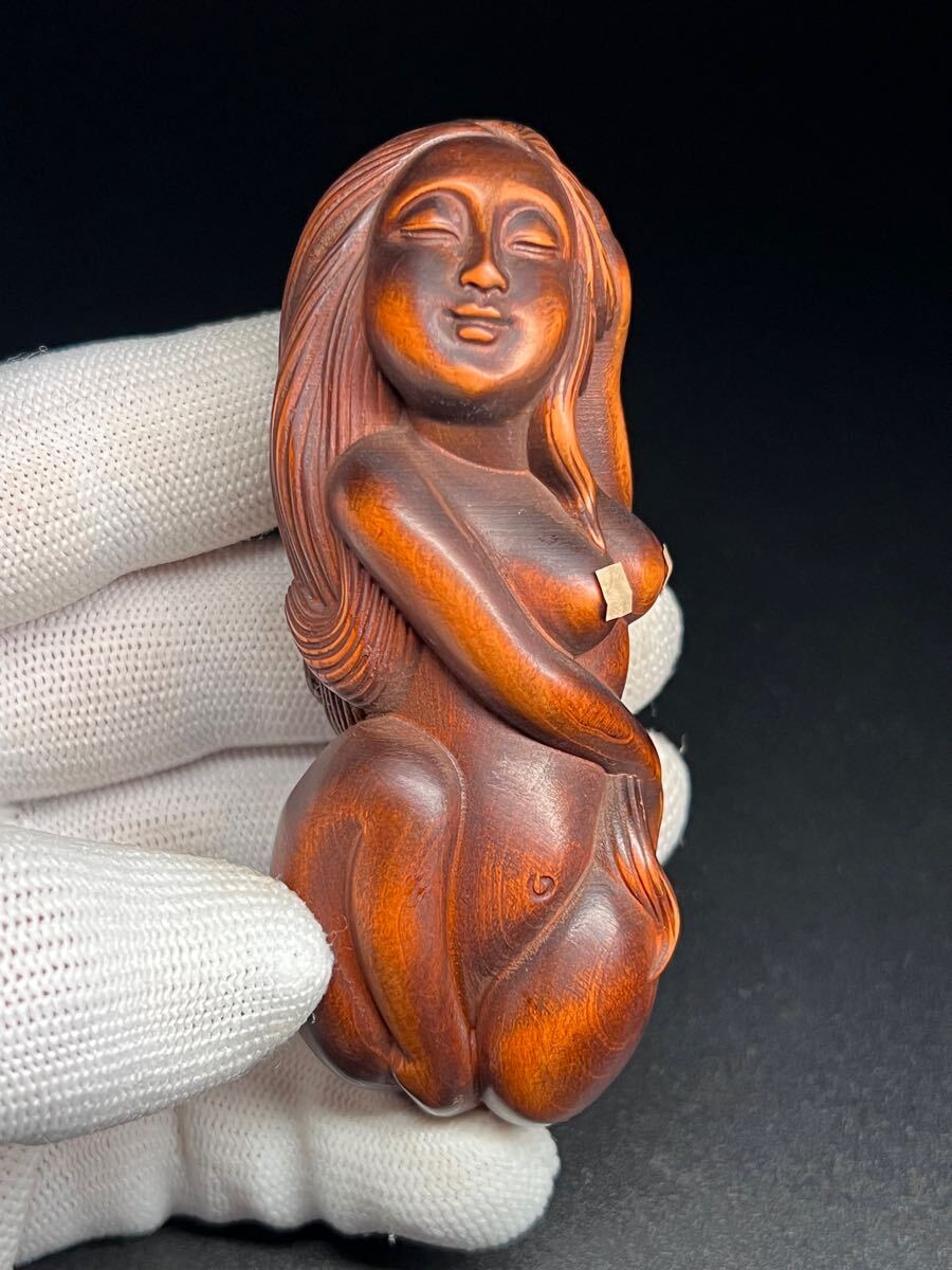 古美術 黄楊木 拓植 木彫 リアル繊細彫刻飾り物 工芸品 美女像 手持物 縁起物拍卖