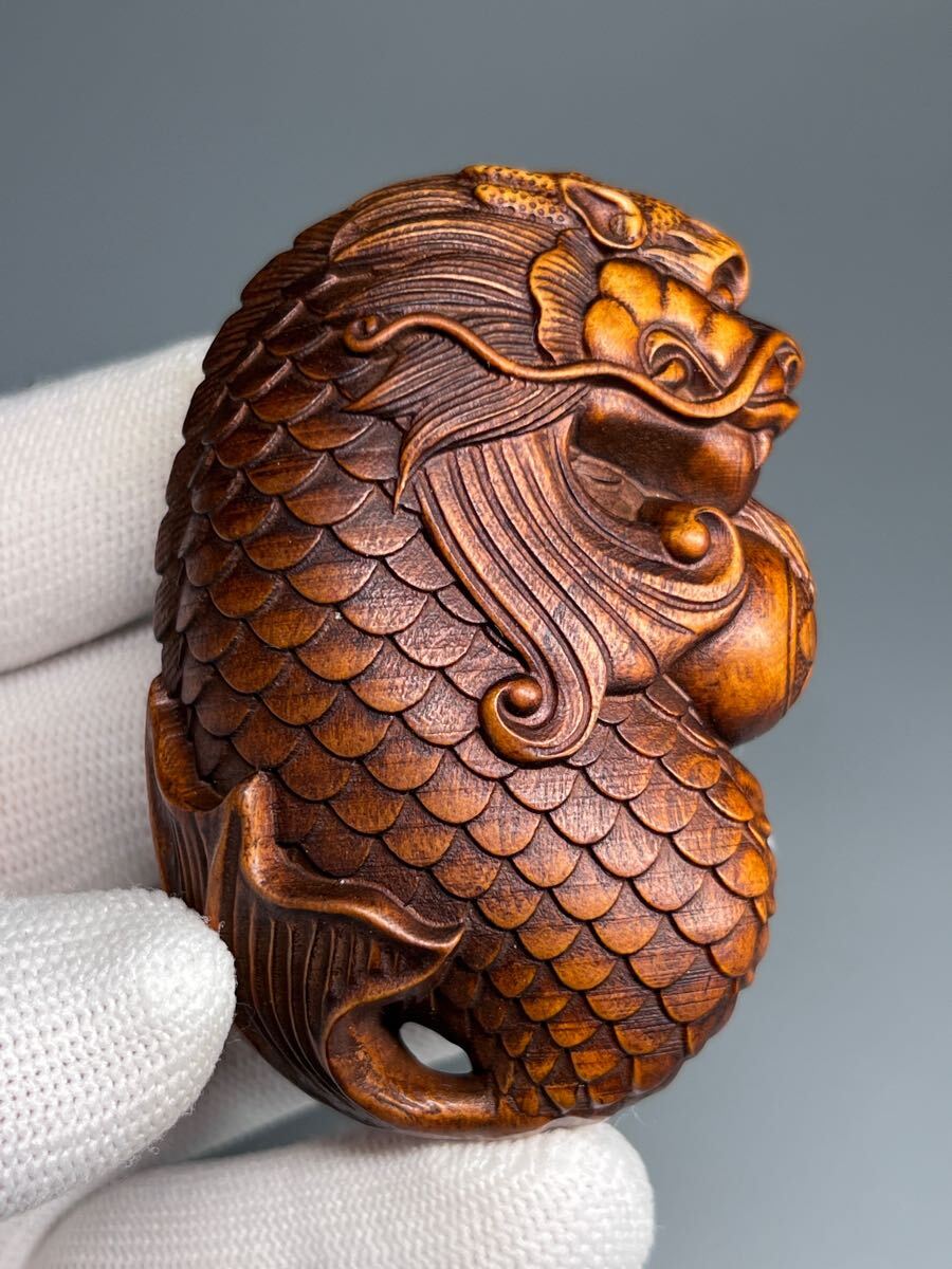 中国古美術 黄楊木 本物拓植 魚化龍 根付け 細工彫 縁起物 お守り 手持物A拍卖