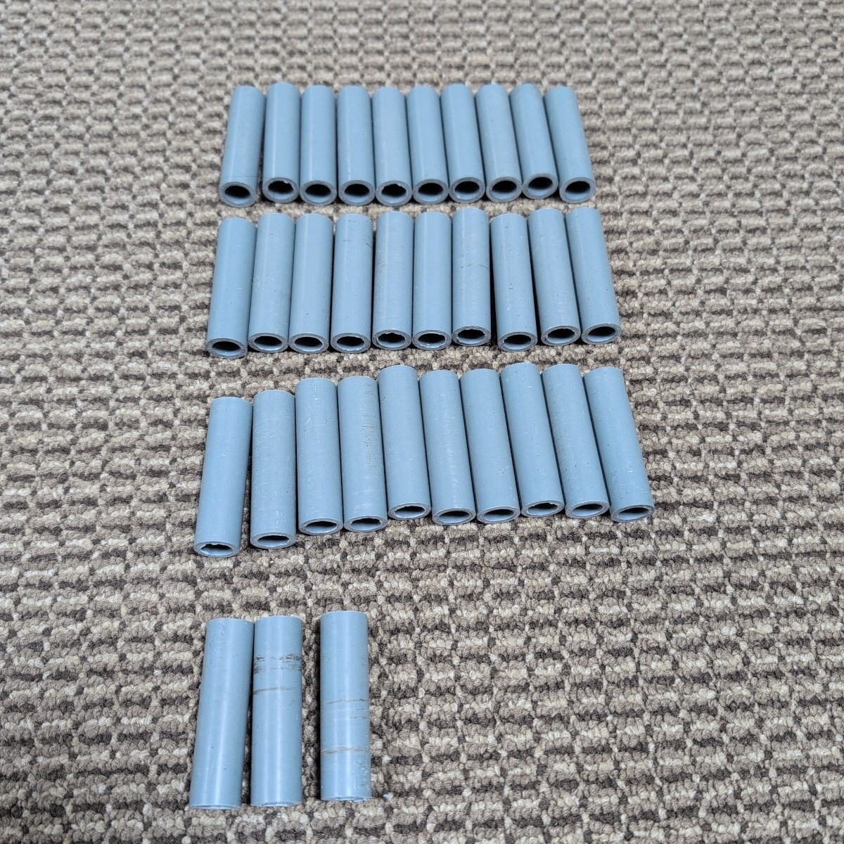 ジャンク品/長期保管品/中古/メーカー不明/塩ビパイプ/カット品/外径Φ15mm内径約Φ10.3mm全長55mm/33本セット拍卖