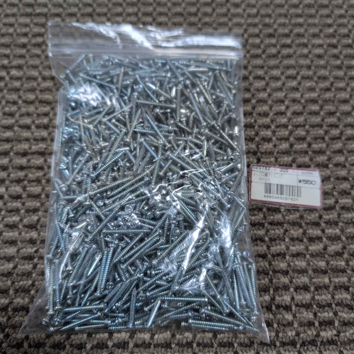 ジャンク品/長期保管品/中古/WAKAI/若井産業/タッピング/ユニクロ/ナベ3×25mm/頭径Φ5.5mm/1P1000本入り拍卖