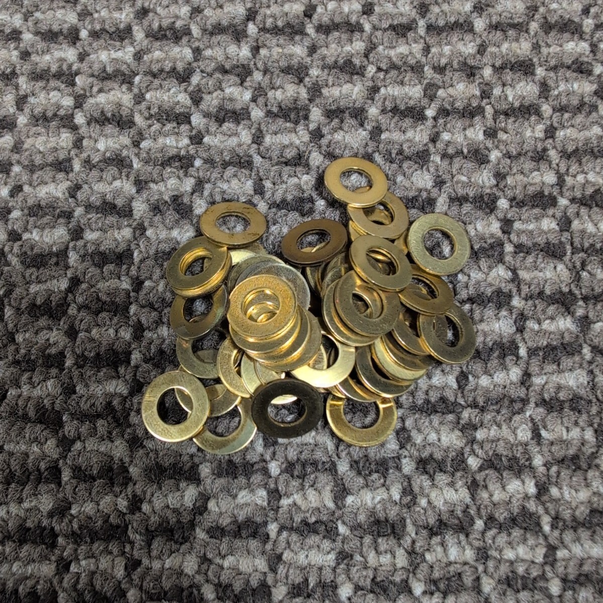 ジャンク品/長期保管品/中古/メーカー不明/真鍮ワッシャ-/M6/外径Φ13mm内径Φ6.5mmT1.0mm/1P50枚入り拍卖