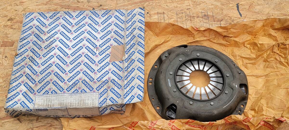 日産 スカイラインR30 R31 ローレルC31 C32 セドリックY30 純正クラッチカバー 未使用品 30210-V55027拍卖