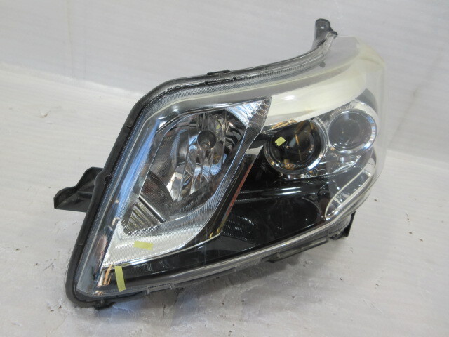 ダイハツ ムーヴ カスタム LA100S/LA110S 後期 純正 LED 左 ヘッドライト拍卖