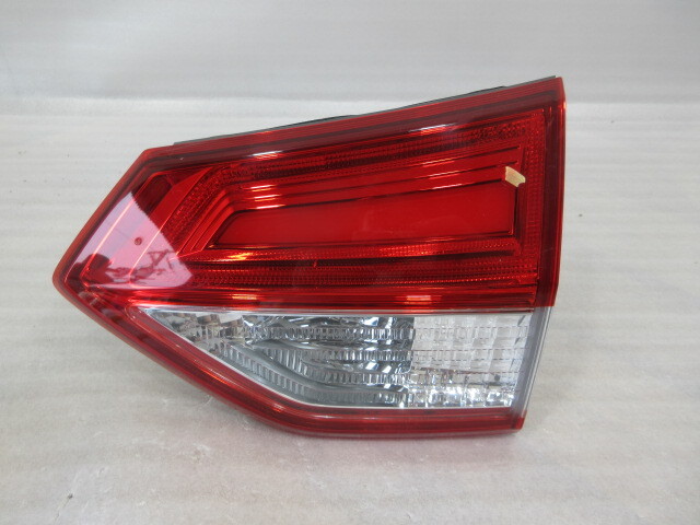 ホンダ フリード GB5 純正 右 トランク テール ランプ 刻印:J1拍卖