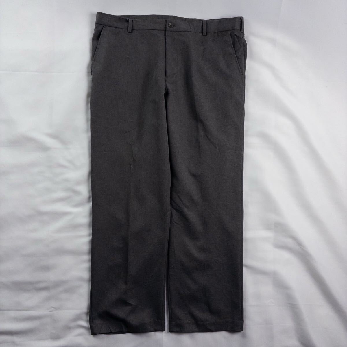 US Vintage 90-00s VAN HEUSEN ポリエステル100% ノータック グレー 灰色 とろみ レトロ ワイド デザインスラックス トラウザーズ拍卖