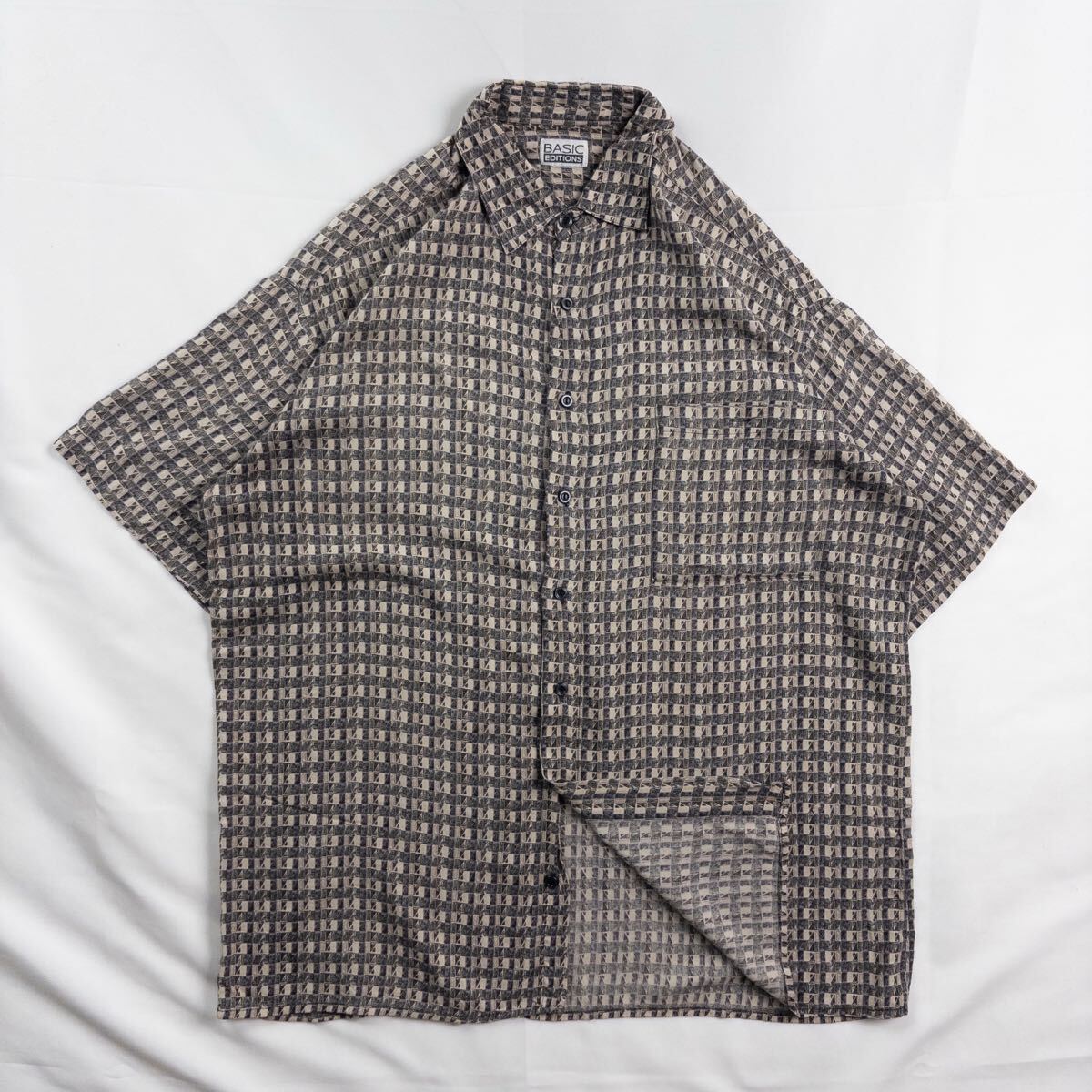 US Vintage 90s BASIC EDITIONS レーヨン 幾何学模様 エスニック 民族 アート ブロック 総柄 デザインシャツ拍卖