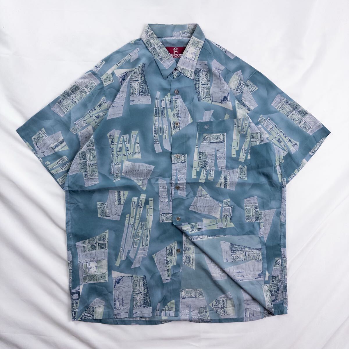 Euro Vintage 80-90s elba ポリエステル くすみカラー アート 抽象 幾何学模様 アッシュブルー レトロ とろみ 総柄 デザインシャツ拍卖