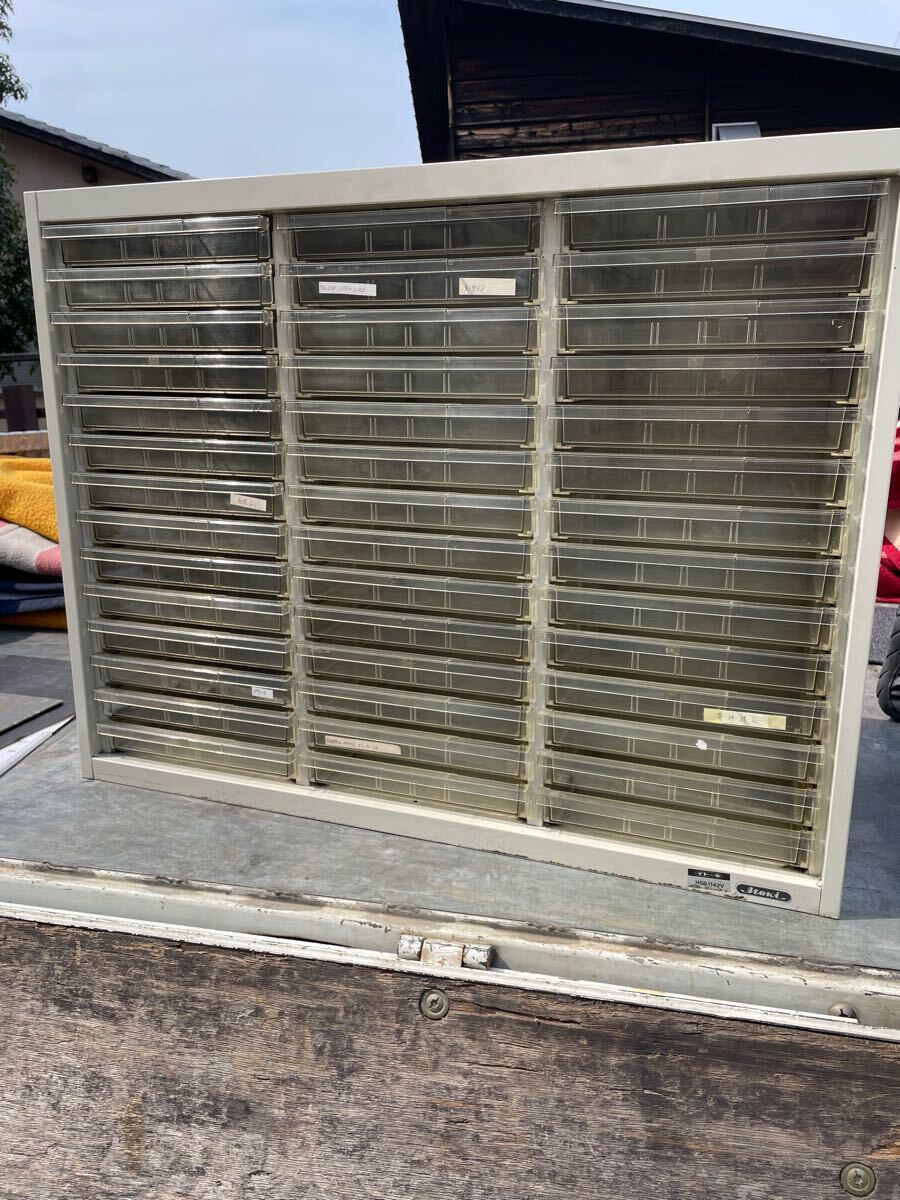 ITOKI イトーキ レターケース アレンジャー 3列 オフィスキャビネット HSB-1142V オフィス家具 事務用品 書類入れ 現状売り切り拍卖