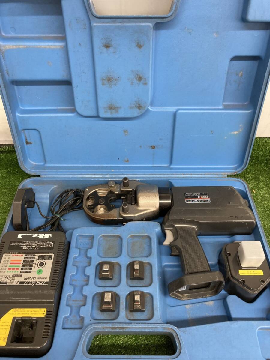 【中古品】★泉精器 IZUMI 充電式電動圧着機 REC-200M1 REC-200M / IT43YTVSF0TG拍卖