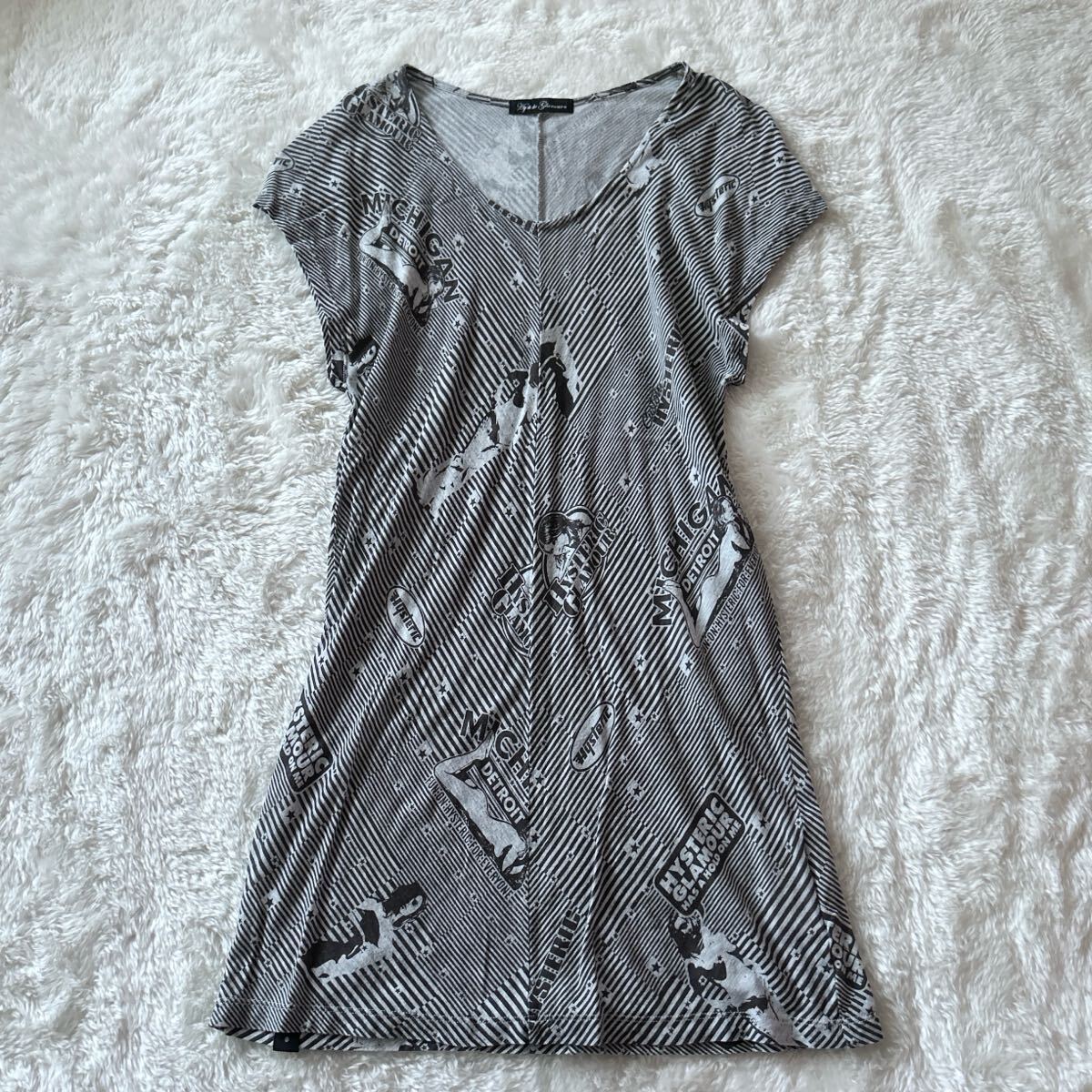 ヒステリックグラマー ヒスガール プリント ミニワンピース カットソー生地 フリーサイズ拍卖