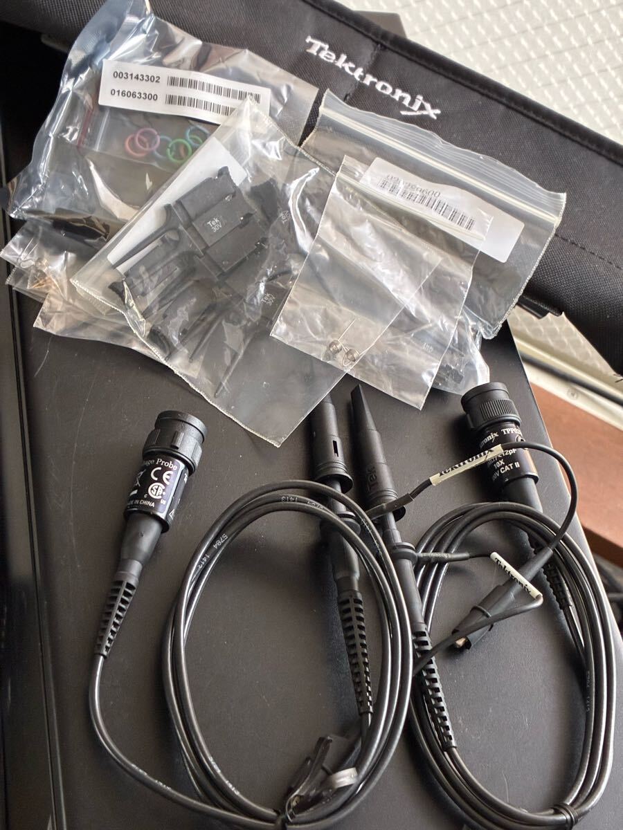 テクトニクス BNCオシロスコープ用プローブ 200MHz 2本セット ケース アクセサリー Tektronix拍卖