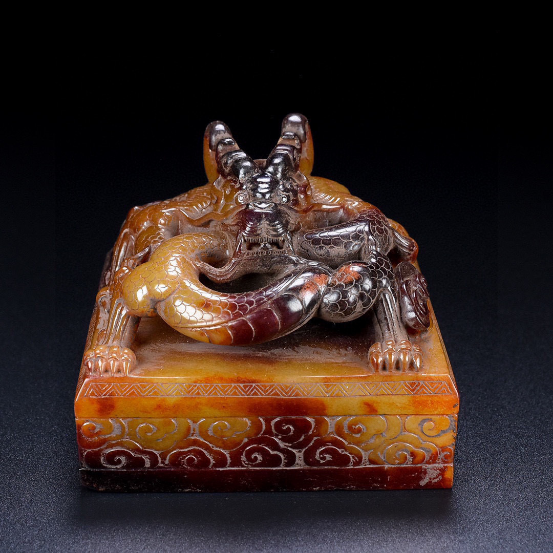 TM6#3562【3.1】人間国宝 中国骨董 和田玉 玉石 印章 彫刻品【和田山料蒼竜印です】 時代物 本物 珍品旧蔵 伝世家珍拍卖