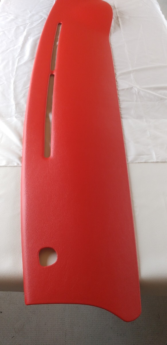 数量限定大特価ハイエース200系ワイドダッシュボードパネルPVCレザーレッド仕様拍卖