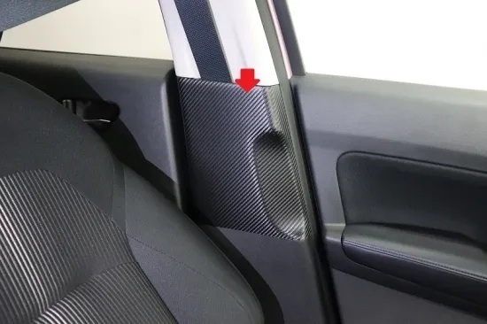 《オーラ》【アウトレット価格】オーラ シートベルトバックル傷防止シート (カーボンシート)拍卖