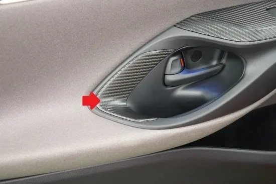 《ヤリス》【アウトレット価格】 インナードアグリップシート (カーボンシート)②拍卖