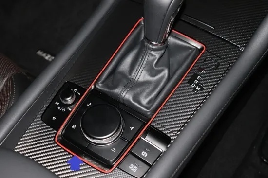《MAZDA3》【アウトレット価格】MAZDA3 シフトベゼルシート (カーボンシート)①拍卖