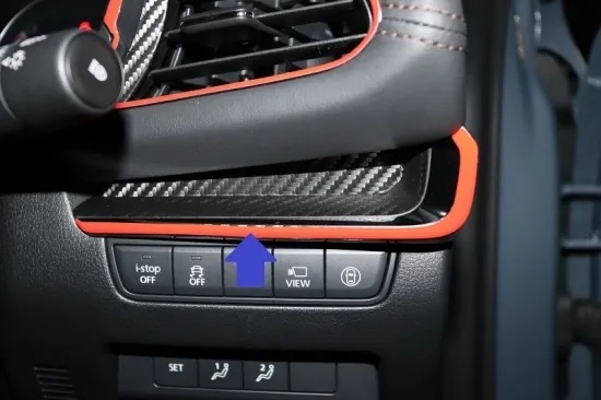 《MAZDA3》【アウトレット価格】MAZDA3 ダッシュガーニッシュシート (カーボンシート)③拍卖