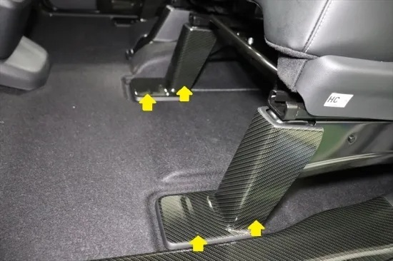 《N-BOXカスタムJF5》【アウトレット価格】N-BOXカスタムJF5 助手席側シートレールカバー傷防止シート (カーボンシート)拍卖